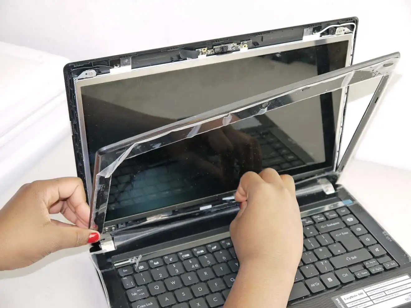 ремонт ноутбуков Packard Bell в Петрозаводске